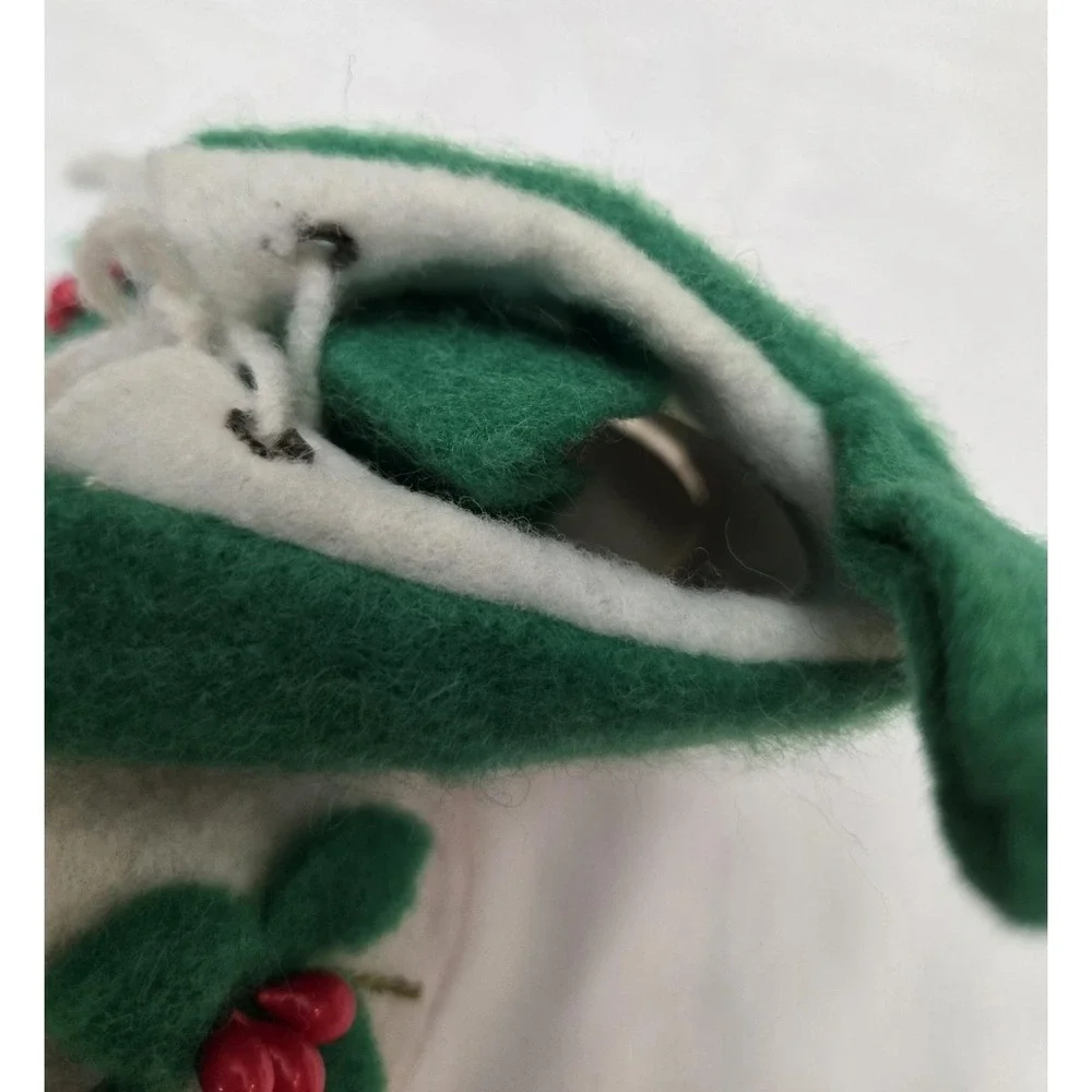 Vintage Felt Christmas‎ Ornaments Shoes Green And Red Retro Holiday Decor